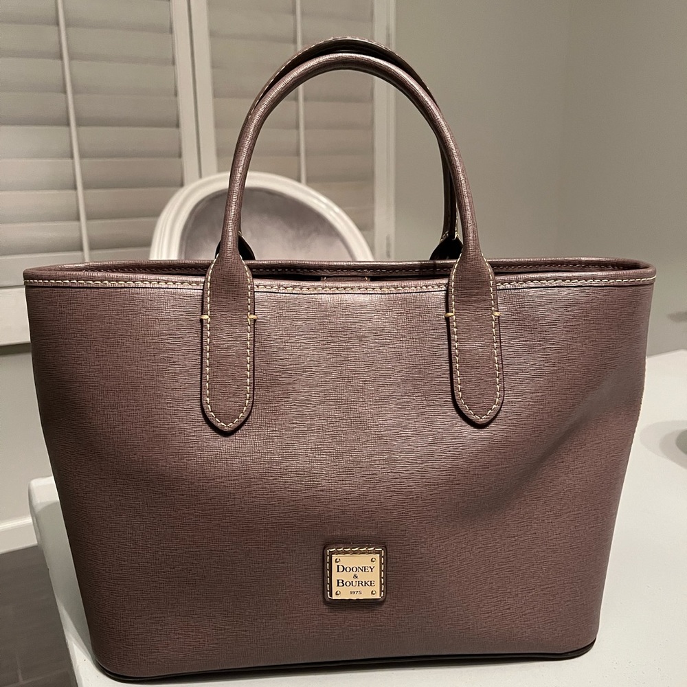 Dooney & Bourke Handbag